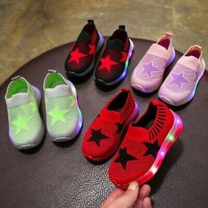 נעלולי פלא נעלי תינוקות Baby Boys Girls Kids Running Shoes Sneakers LED Light Up Luminous Sport Trainer